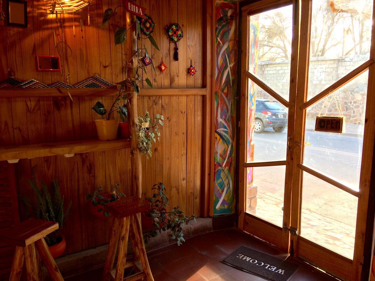 La Puerta Verde Hostel & Bar Humahuaca Dış mekan fotoğraf