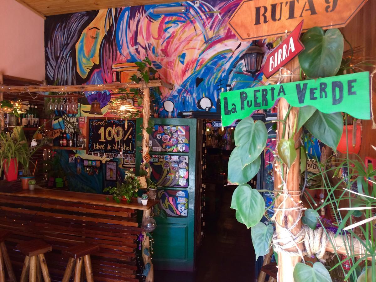 La Puerta Verde Hostel & Bar Humahuaca Dış mekan fotoğraf
